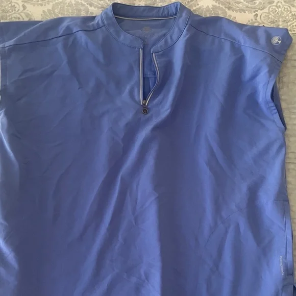 Healing Hands Periwinkle Blue Medical Top with Contrast Trim - Picture 2 of 2